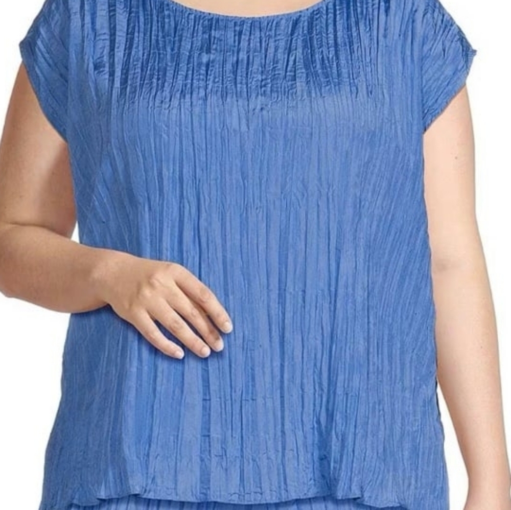 NWT Eileen Fisher Silk Scoop-Neck Crushed Silk Top (Large)